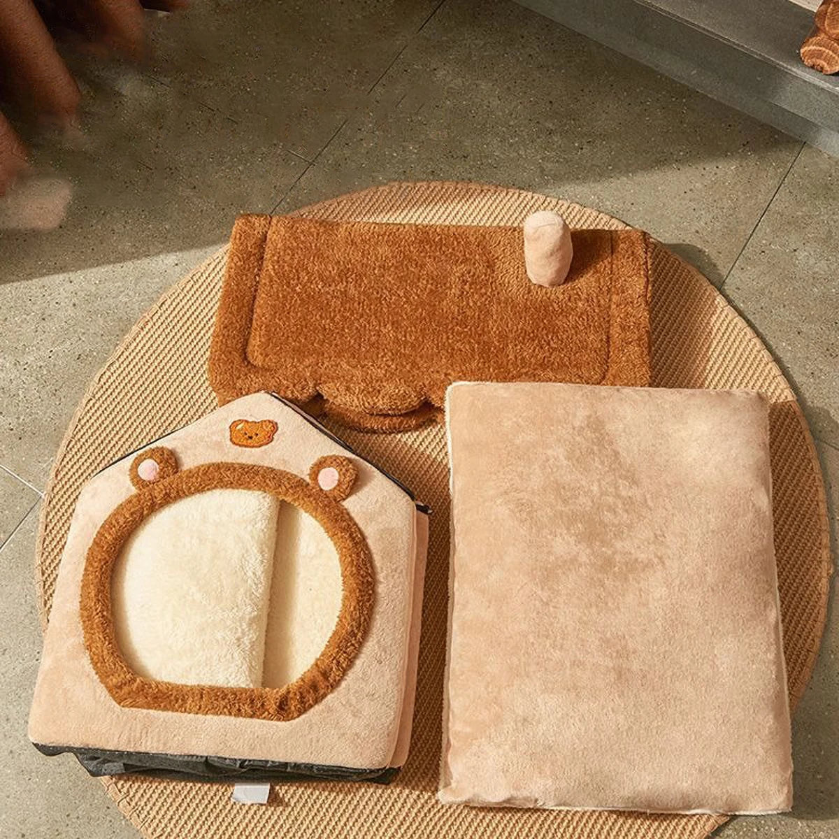 Cute Cartoon Pet House, Removable & Washable, Soft Plush Interior, for Cats & Small Dogs